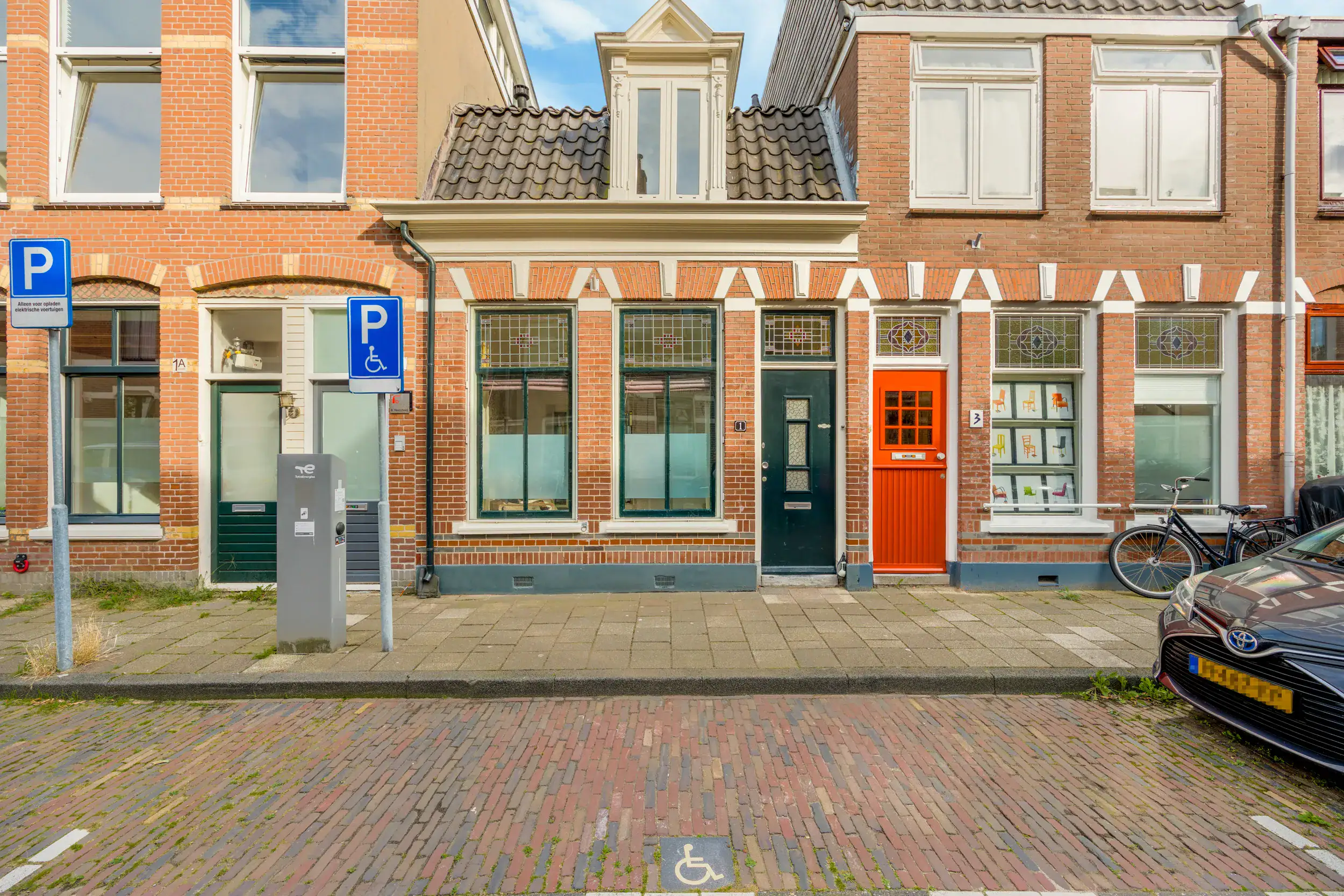 Waldeck Pyrmontstraat 1
