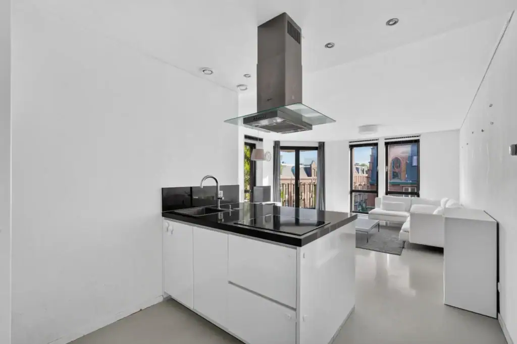 Appartement te koop: Camperstraat 22B, Amsterdam