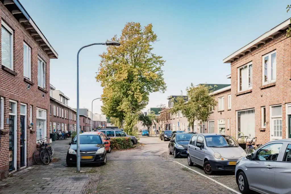 Tussenwoning te koop: Lijsterstraat 64, Haarlem